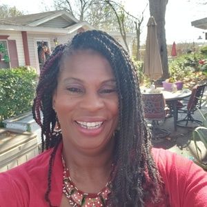 Meet your Posher, Patti